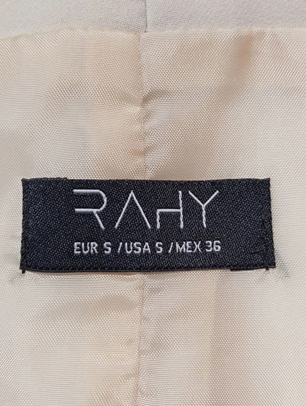 Westen>RAHY Strickweste Größe 36 wollweiß