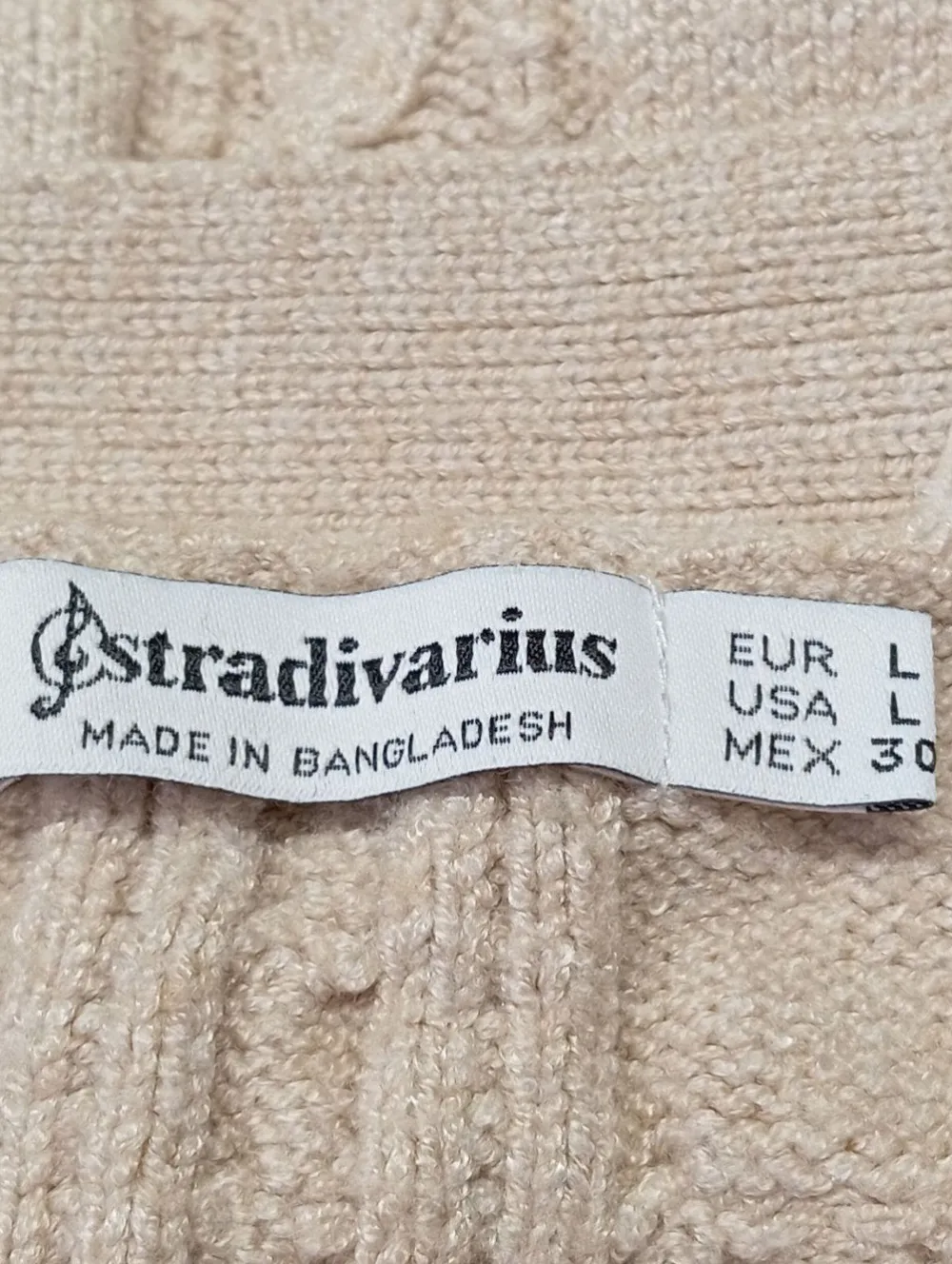 Westen>Stradivarius Strickweste Größe 40 camel