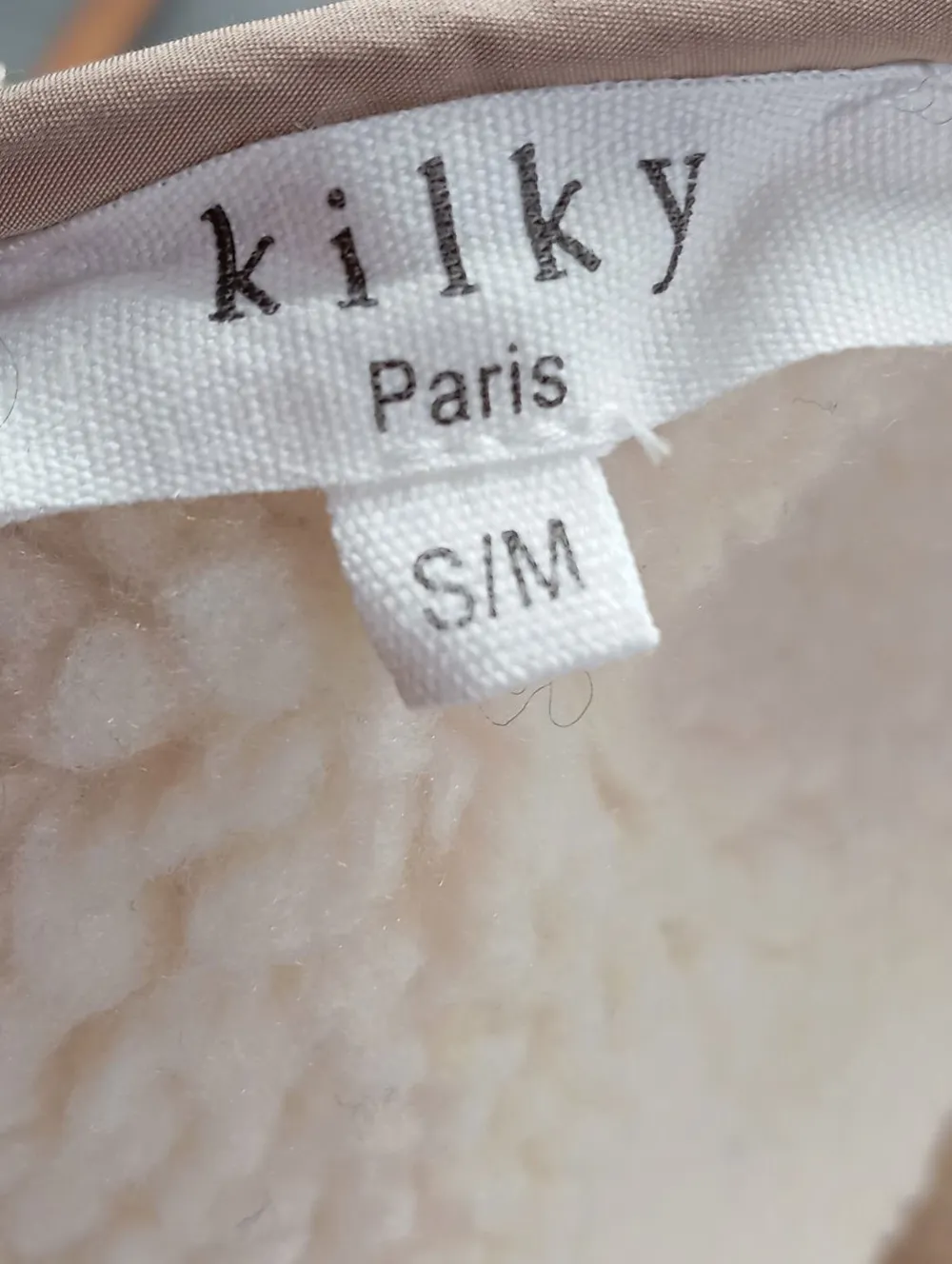 Westen>kilky Strickweste Größe 36 wollweiß