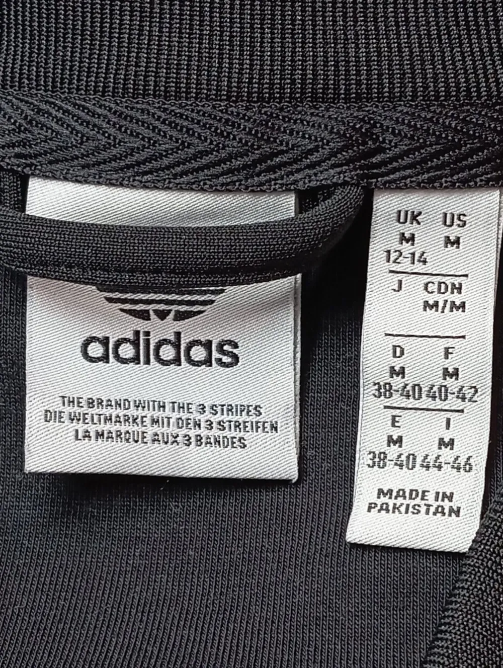 Sweats>Adidas Sweatjacke Größe 38 schwarz