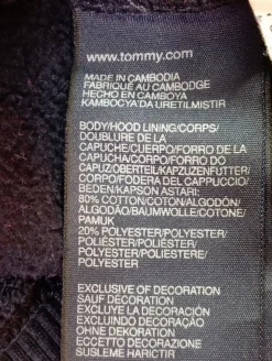 Sweats><noscript><img width=