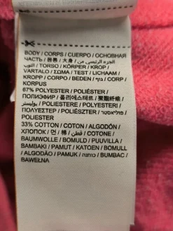 Sweats><noscript><img width=