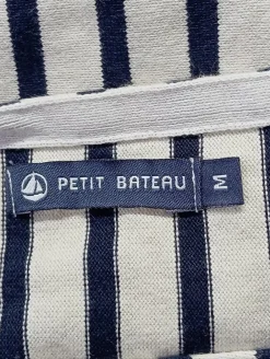 Sweats><noscript><img width=