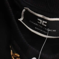 Sweats><noscript><img width=