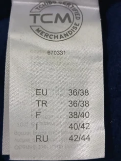 Sweats><noscript><img width=