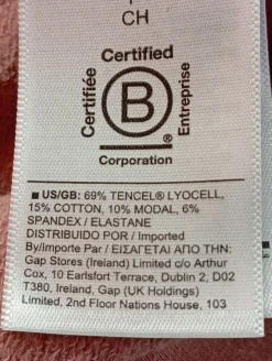 Sweats><noscript><img width=