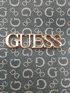 Tagesrucksack-Guess Best
