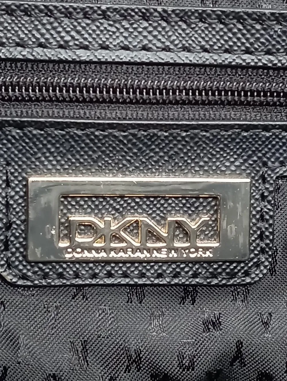 Tote-DKNY Best