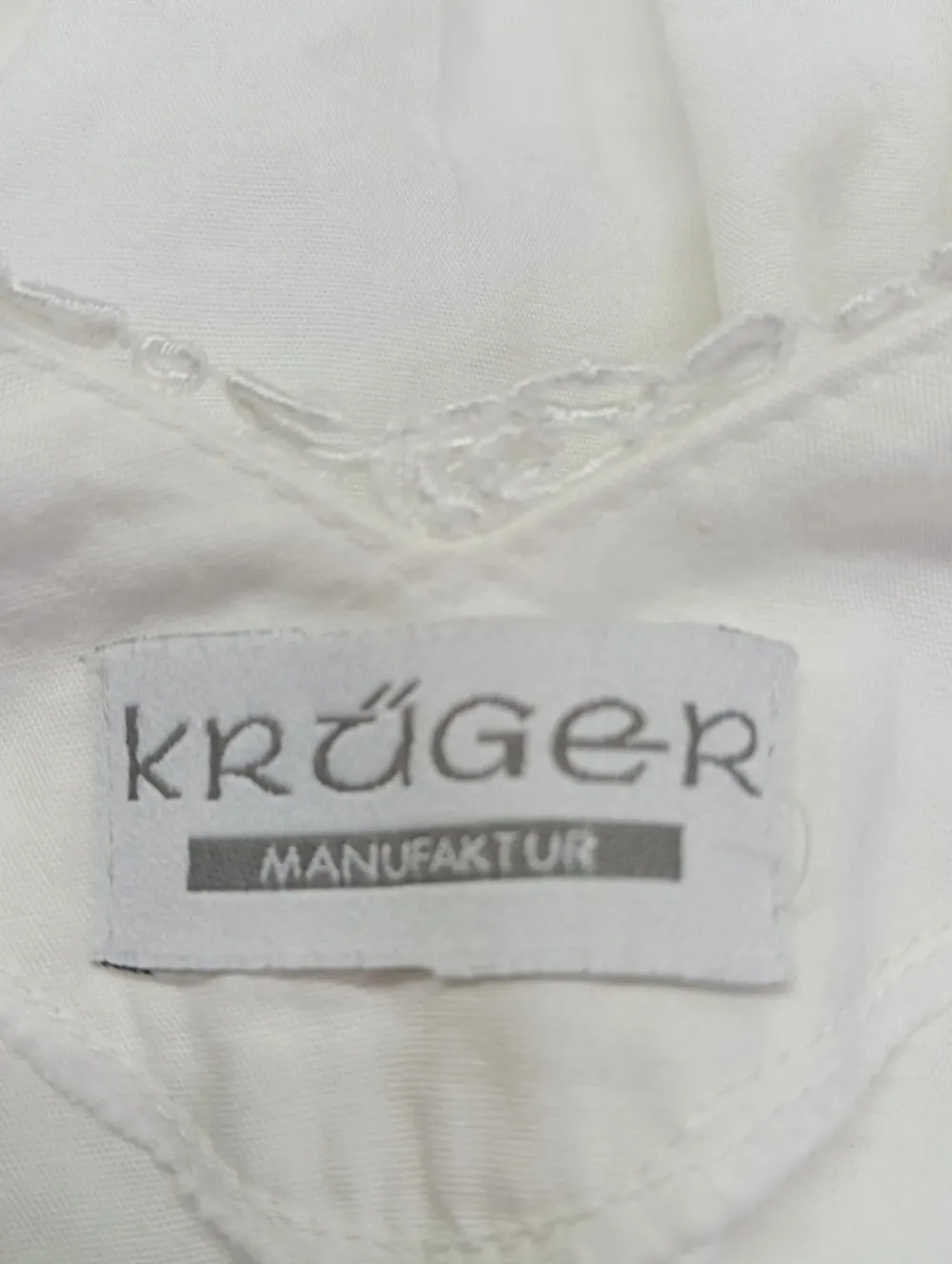 Trachtenbluse Größe 40-Kru00fcger Discount