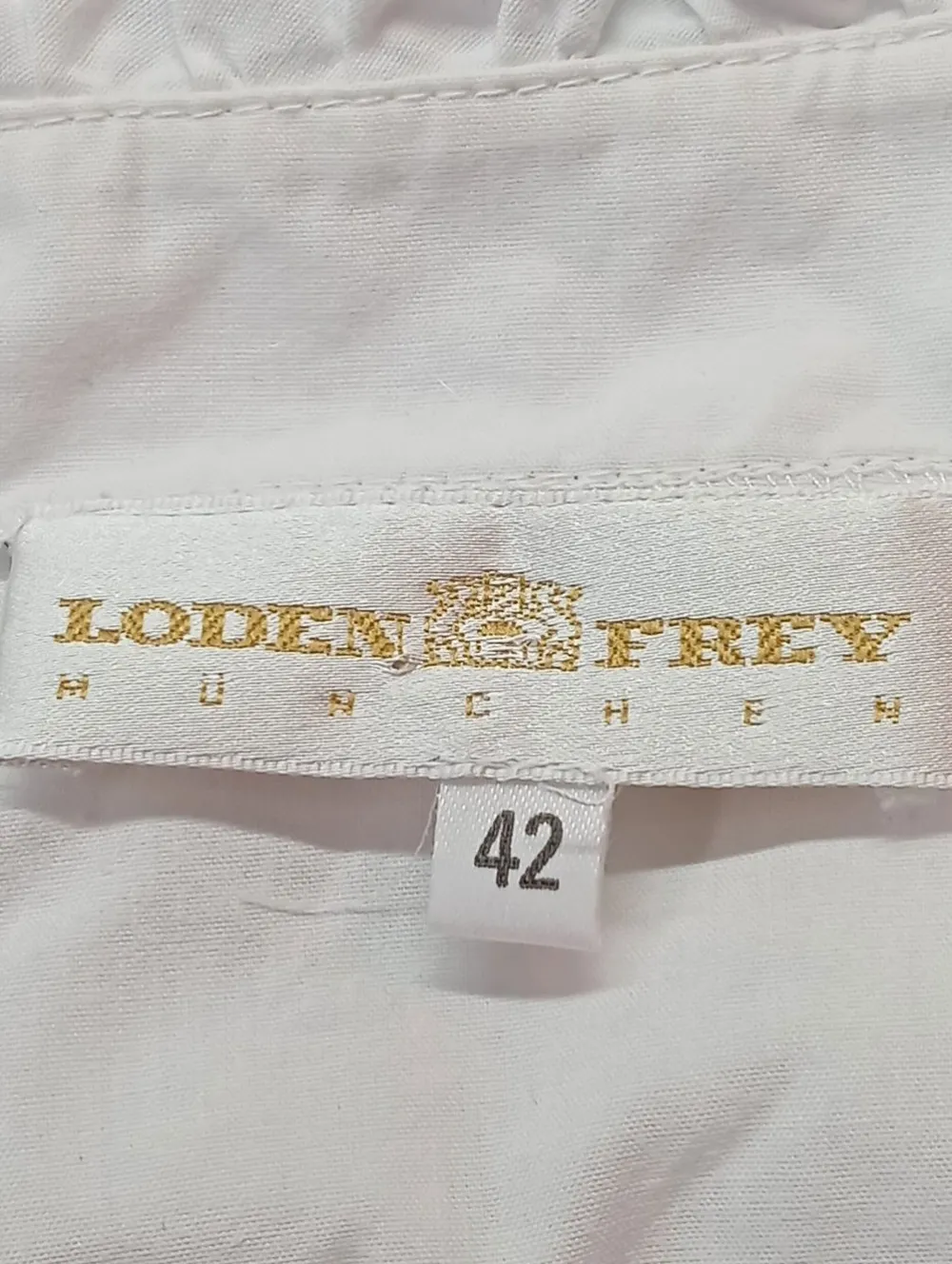 Trachtenmode>Loden Frey Trachtenbluse Größe 42 weiß