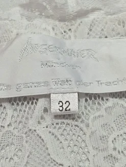 Trachtenbluse Größe 32-Angermaier Hot