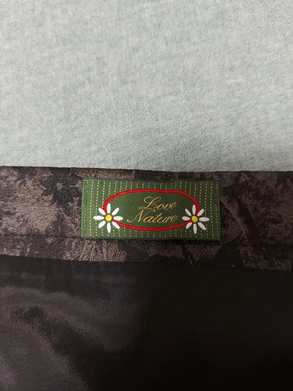 Trachtenmode> Trachtenrock Größe 46 grau