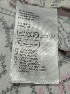 Kleider><noscript><img width=