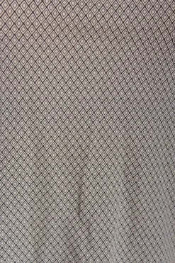 Tops><noscript><img width=