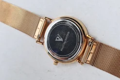 Uhren> Uhr goldfarben