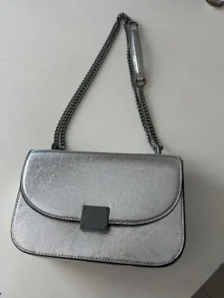 Umhängetaschen>s.Oliver Umhängetasche silberfarben