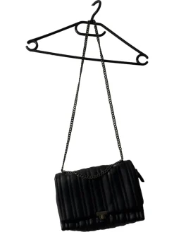 Umhängetaschen> Umhängetasche schwarz