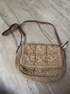 Umhängetaschen> Umhängetasche beige