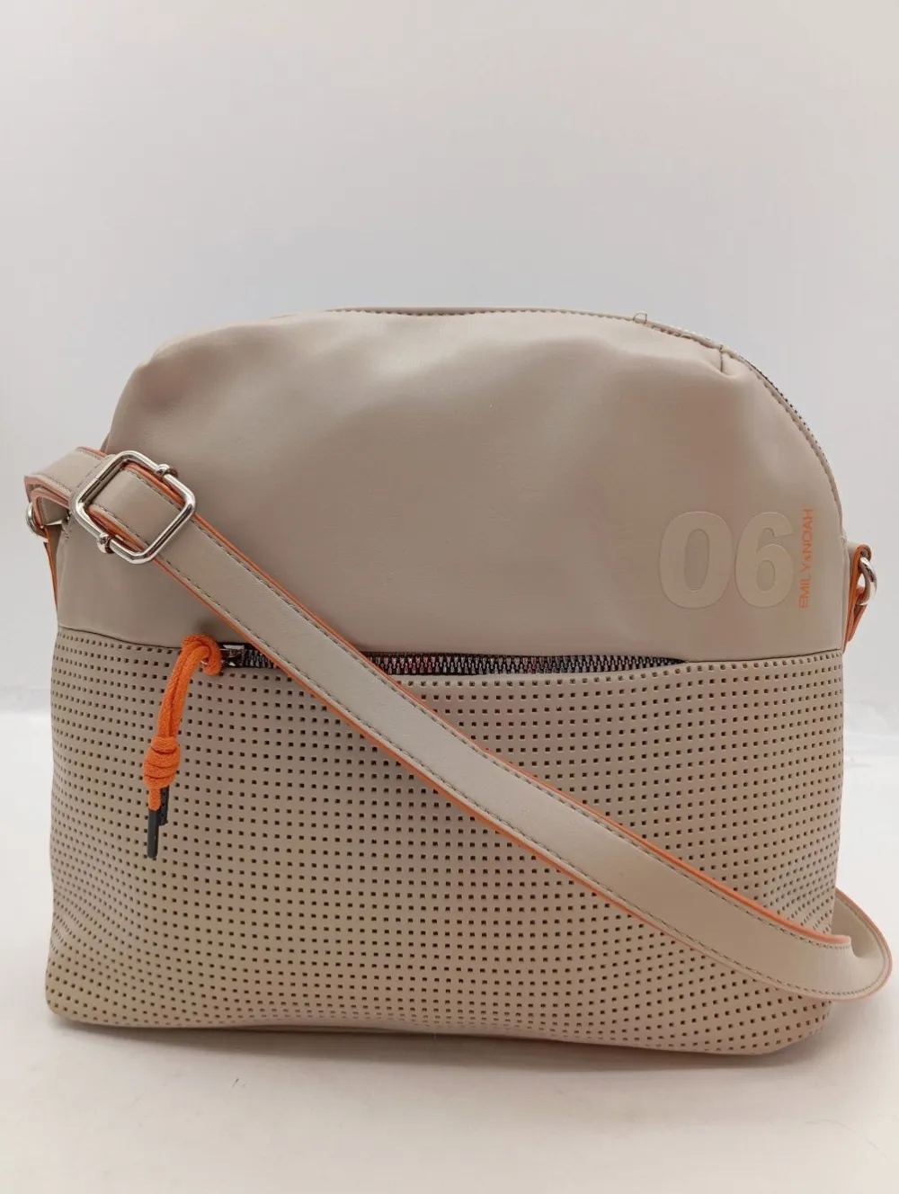 Umhängetaschen>Emily & Noah Umhängetasche braunhellorange