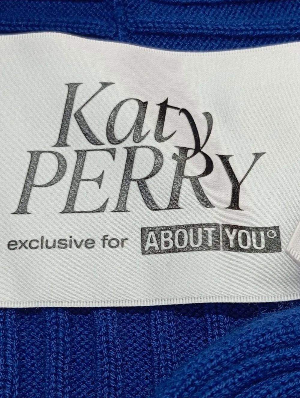 Pullover>Katy Perry V-Ausschnitt-Pullover Größe 42 blau