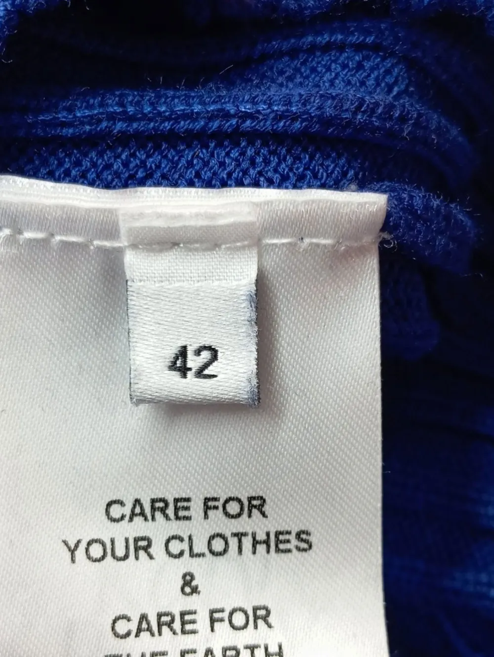 Pullover>Katy Perry V-Ausschnitt-Pullover Größe 42 blau