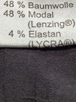 V-Ausschnitt-Shirt Größe 40-Enrico Mori Best