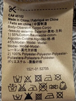 Shirts><noscript><img width=