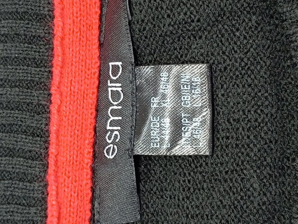 Pullover>Esmara Weihnachtspullover Größe 44 schwarz