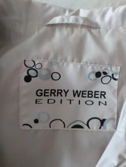 Westen><noscript><img width=