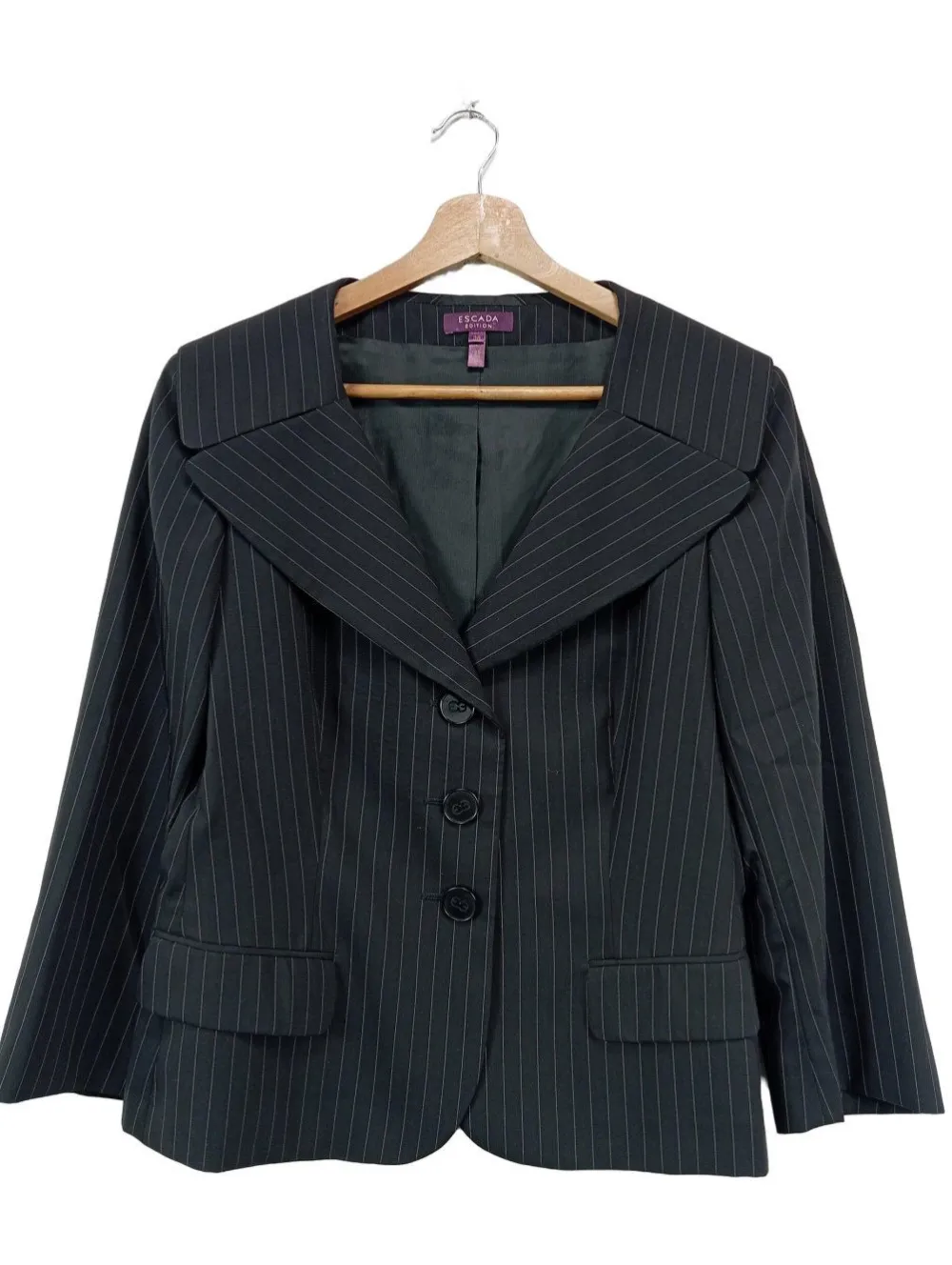 Blazer>Escada Woll-Blazer Größe 38 schwarz