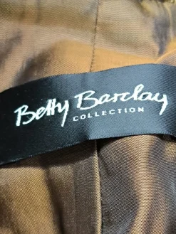 Blazer><noscript><img width=